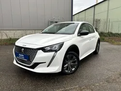 Lack weiss banquise/typ aussen Gebraucht 2022 Peugeot e-208 Active Kleinwagen | 15.490 € (Fairer Preis)