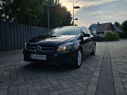 Schwarz Gebraucht 2015 Mercedes A180 Limousine | 10.300 € (Guter Preis)