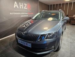 Grau Gebraucht 2020 Skoda Octavia Ambition Kombi | 16.990 € (Guter Preis)