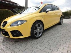 Gelb (metallic) Gebraucht 2008 Seat Leon FR Limousine | 5.499 € (Teuer)