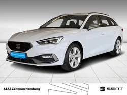 Glacial weiß metallic Gebraucht 2024 Seat Leon ST FR Kombi | 26.210 € (Fairer Preis)