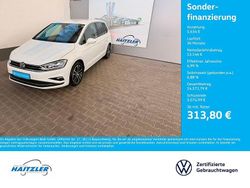 Weiß Gebraucht 2018 VW Golf Sportsvan Highline Van / Kleinbus | 18.780 € (Fairer Preis)