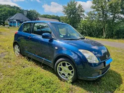 Blau Gebraucht 2007 Suzuki Swift Kleinwagen | 1.850 € (Fairer Preis)