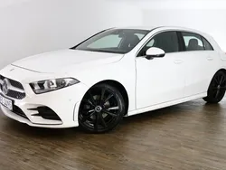 Weiß Gebraucht 2020 Mercedes A180 AMG line Limousine | 18.990 € (Guter Preis)