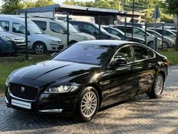 Schwarz Gebraucht 2016 Jaguar XF Prestige Limousine | 8.999 € (Superpreis)