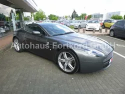 Grau Gebraucht 2006 Aston Martin V8 Vantage Coupé | 49.980 €