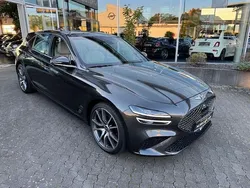 Grau (metallic) Gebraucht 2023 Genesis G70 Limousine | 39.990 € (Teuer)