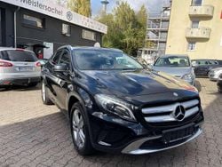 Kosmosschwarz Gebraucht 2017 Mercedes GLA220 SUV | 19.599 € (Fairer Preis)