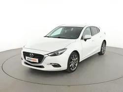 Weiß Gebraucht 2018 Mazda 3 Signature Limousine | 13.610 € (Fairer Preis)