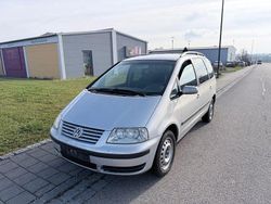 Silber Gebraucht 2001 VW Sharan Highline Van / Kleinbus | 2.499 € (Teuer)