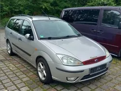 Silber Gebraucht 2003 Ford Focus Kombi | 300 € (Superpreis)