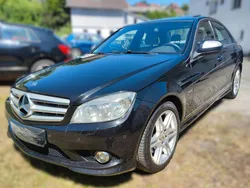 Schwarz Gebraucht 2007 Mercedes C320 Avantgarde Limousine | 7.289 € (Etwas zu teuer)