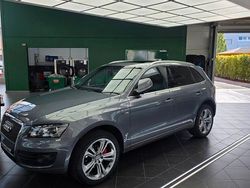 Grau Gebraucht 2011 Audi Q5 S-Line SUV | 12.500 € (Fairer Preis)