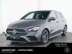 Lack mountaingrau (metallic) Gebraucht 2023 Mercedes B250 AMG Van / Kleinbus | 42.969 € (Teuer)