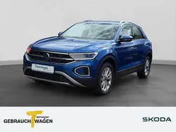 Blau Gebraucht 2024 VW T-Roc Style SUV | 29.790 € (Guter Preis)