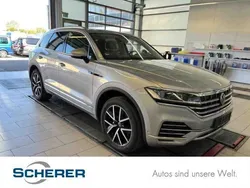 Antimonsilber metallic Gebraucht 2021 VW Touareg Atmosphere SUV | 45.930 € (Guter Preis)