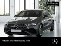 Grau Gebraucht 2025 Mercedes CLA180 AMG Limousine | 41.400 € (Fairer Preis)