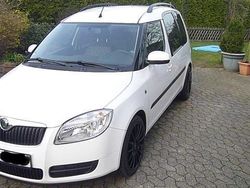 Weiß Gebraucht 2008 Skoda Roomster Van / Kleinbus | 10.750 €