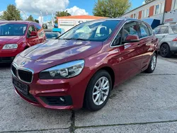 Rot Gebraucht 2014 BMW 218 Active Tourer Van / Kleinbus | 12.900 € (Fairer Preis)
