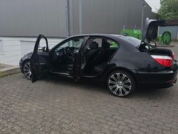 Schwarz Gebraucht 2007 BMW 525 M Sport Limousine | 6.350 € (Guter Preis)