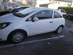 Weiß Gebraucht 2016 Opel Corsa Limousine | 6.700 € (Guter Preis)
