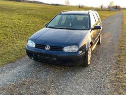 Blau Gebraucht 2002 VW Golf IV Kombi | 1.400 € (Fairer Preis)