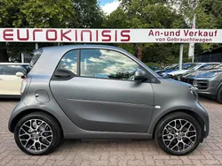Grau Gebraucht 2021 Smart ForTwo Electric Drive Kleinwagen | 14.999 € (Teuer)