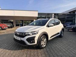 Arktis weiß Gebraucht 2023 Dacia Sandero Expression Kleinwagen | 19.450 € (Fairer Preis)