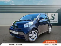 Schwarz Gebraucht 2014 Toyota iQ Basis Kleinwagen | 10.300 €