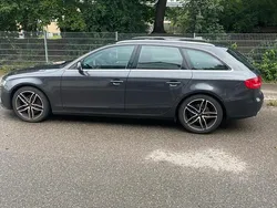 Grau Gebraucht 2008 Audi A4 Kombi | 5.000 € (Fairer Preis)