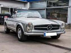 Silber Gebraucht 1964 Mercedes 230 Cabrio | 59.500 €