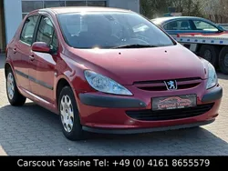 Rot Gebraucht 2002 Peugeot 307 Premium Limousine | 2.350 € (Etwas zu teuer)
