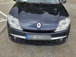 Blau Gebraucht 2009 Renault Laguna III Limousine | 6.600 € (Teuer)