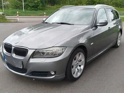 Grau Gebraucht 2011 BMW 325 Sport Line Kombi | 8.200 € (Guter Preis)