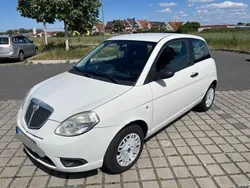 Weiß Gebraucht 2009 Lancia Ypsilon Kleinwagen | 1.200 € (Superpreis)
