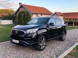 Schwarz Gebraucht 2019 Ssangyong (KGM) Rexton Sapphire SUV | 30.900 €