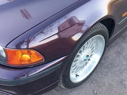 Rot Gebraucht 1997 BMW 528 Limousine | 8.900 €