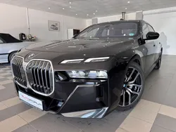 Schwarz Gebraucht 2024 BMW 740 M Sport Limousine | 89.990 € (Guter Preis)