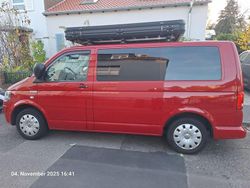 Rot Gebraucht 2013 VW Multivan Van | 21.200 € (Etwas zu teuer)