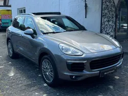 Meteorgraumetallic Gebraucht 2017 Porsche Cayenne S SUV | 35.950 € (Guter Preis)