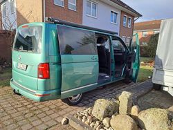 Grün Gebraucht 2020 VW Multivan Highline Van | 43.700 € (Etwas zu teuer)