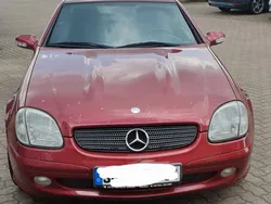 Rot Gebraucht 2000 Mercedes SLK200 Cabrio | 5.000 € (Fairer Preis)