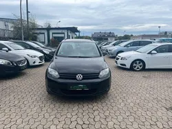Schwarz Gebraucht 2009 VW Golf Plus Cross Trendline Van / Kleinbus | 4.490 € (Guter Preis)
