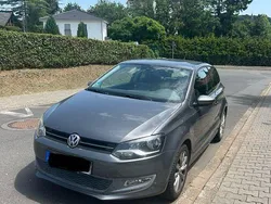 Grau Gebraucht 2010 VW Polo Team Limousine | 6.500 € (Etwas zu teuer)
