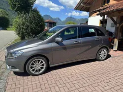 Silber Gebraucht 2014 Mercedes B180 Style Van / Kleinbus | 10.500 € (Guter Preis)