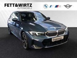 Arctic race blue Gebraucht 2025 BMW 330 Efficient Dynamics Kombi | 37.943 € (Superpreis)
