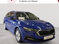 Energyblau uni Gebraucht 2021 Skoda Octavia Ambition Kombi | 18.890 € (Superpreis)