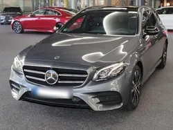 Grau Gebraucht 2019 Mercedes E400 AMG Kombi | 39.000 € (Fairer Preis)