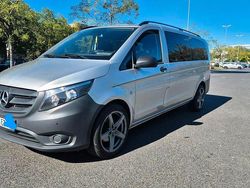 Silber Gebraucht 2019 Mercedes Vito Van / Kleinbus | 18.000 €