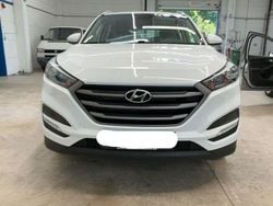 Weiß Gebraucht 2018 Hyundai Tucson Classic SUV | 14.000 € (Guter Preis)
